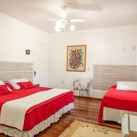Hotel Pousada Casa Tasca Bento Gonçalves Buitenkant foto