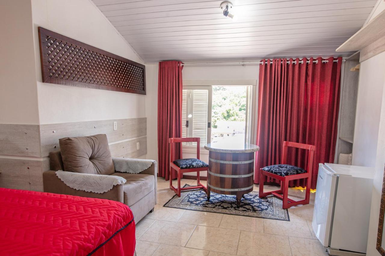 Hotel Pousada Casa Tasca Bento Gonçalves Buitenkant foto