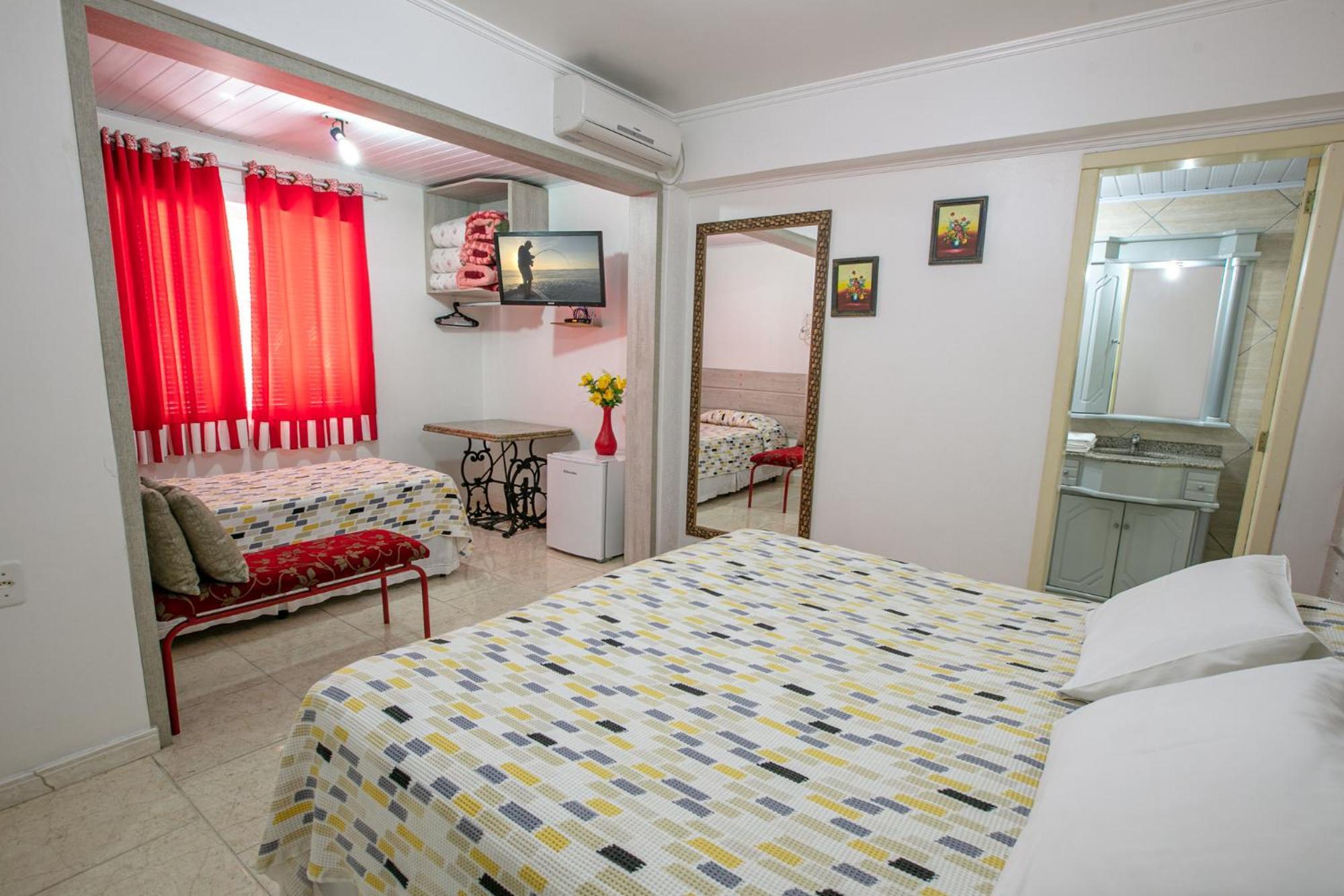 Hotel Pousada Casa Tasca Bento Gonçalves Buitenkant foto