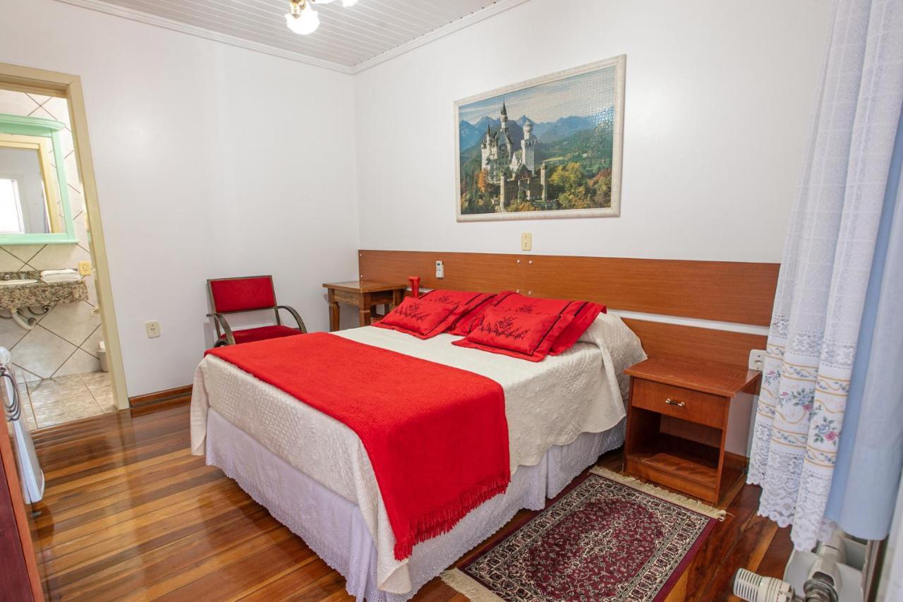 Hotel Pousada Casa Tasca Bento Gonçalves Buitenkant foto