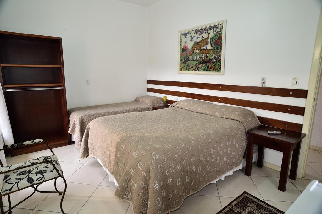 Hotel Pousada Casa Tasca Bento Gonçalves Kamer foto