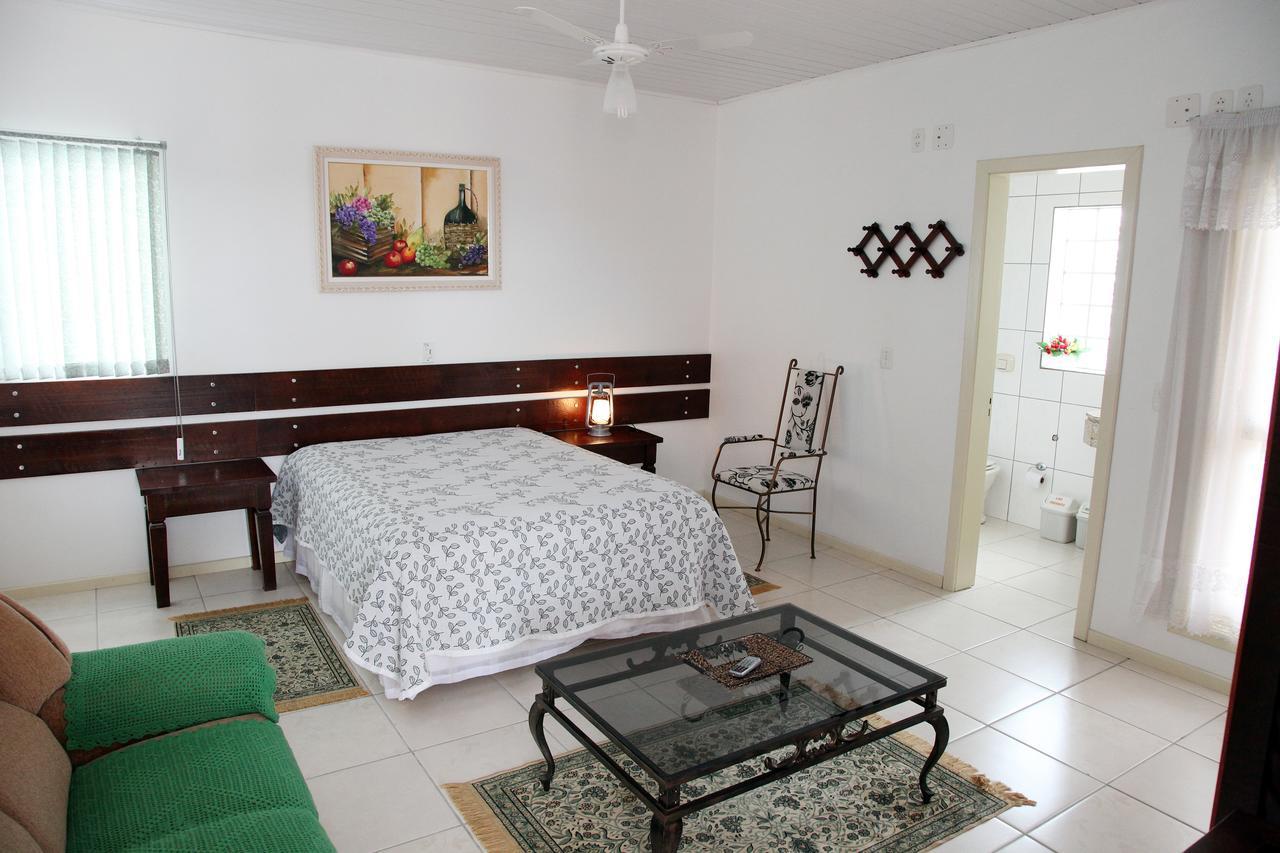 Hotel Pousada Casa Tasca Bento Gonçalves Buitenkant foto